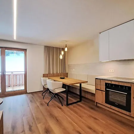 Iris-2 By Interhome 3* Auffach